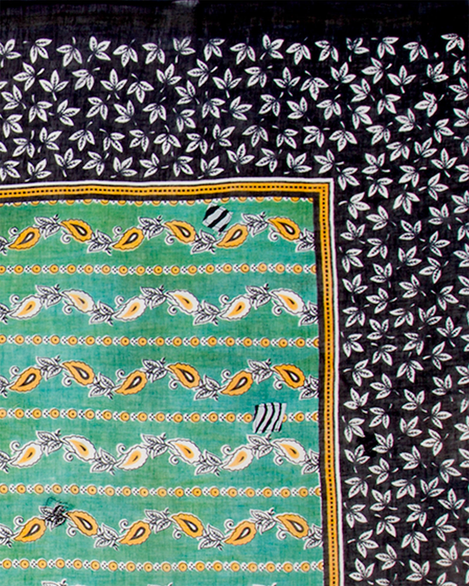 Sina Scarf