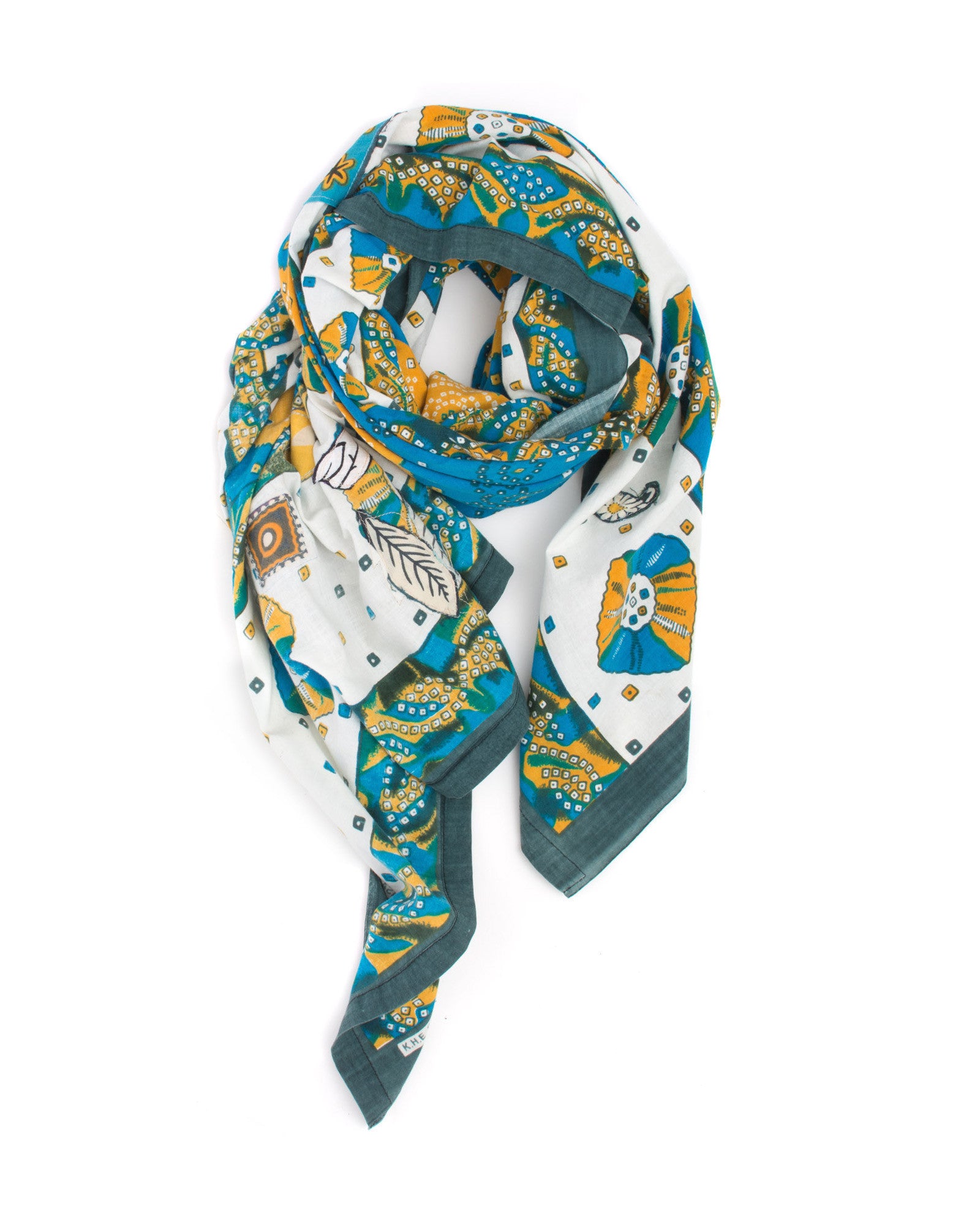 Nifundishe Scarf
